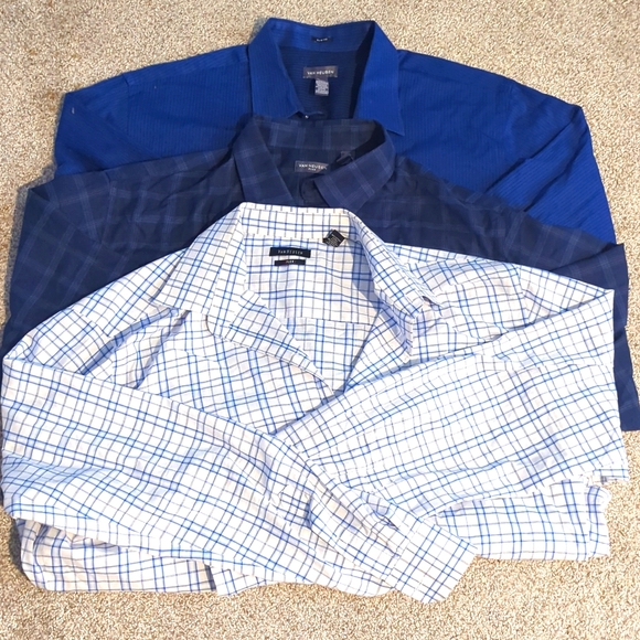3 Van Heusen button downs - Picture 1 of 4